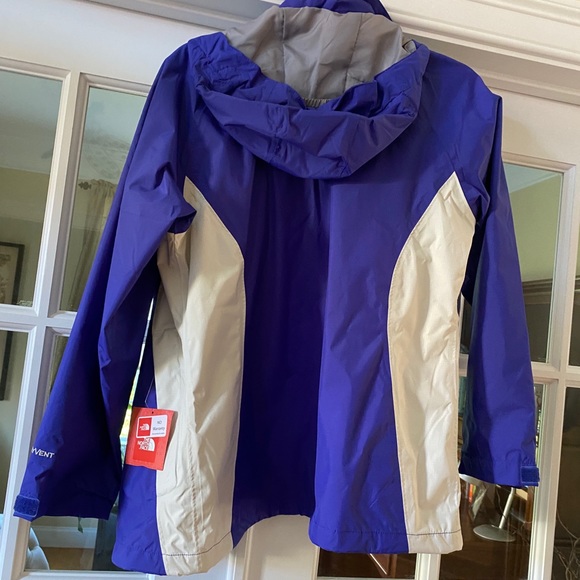 Northface Girls Rain Jacket - Picture 1 of 10